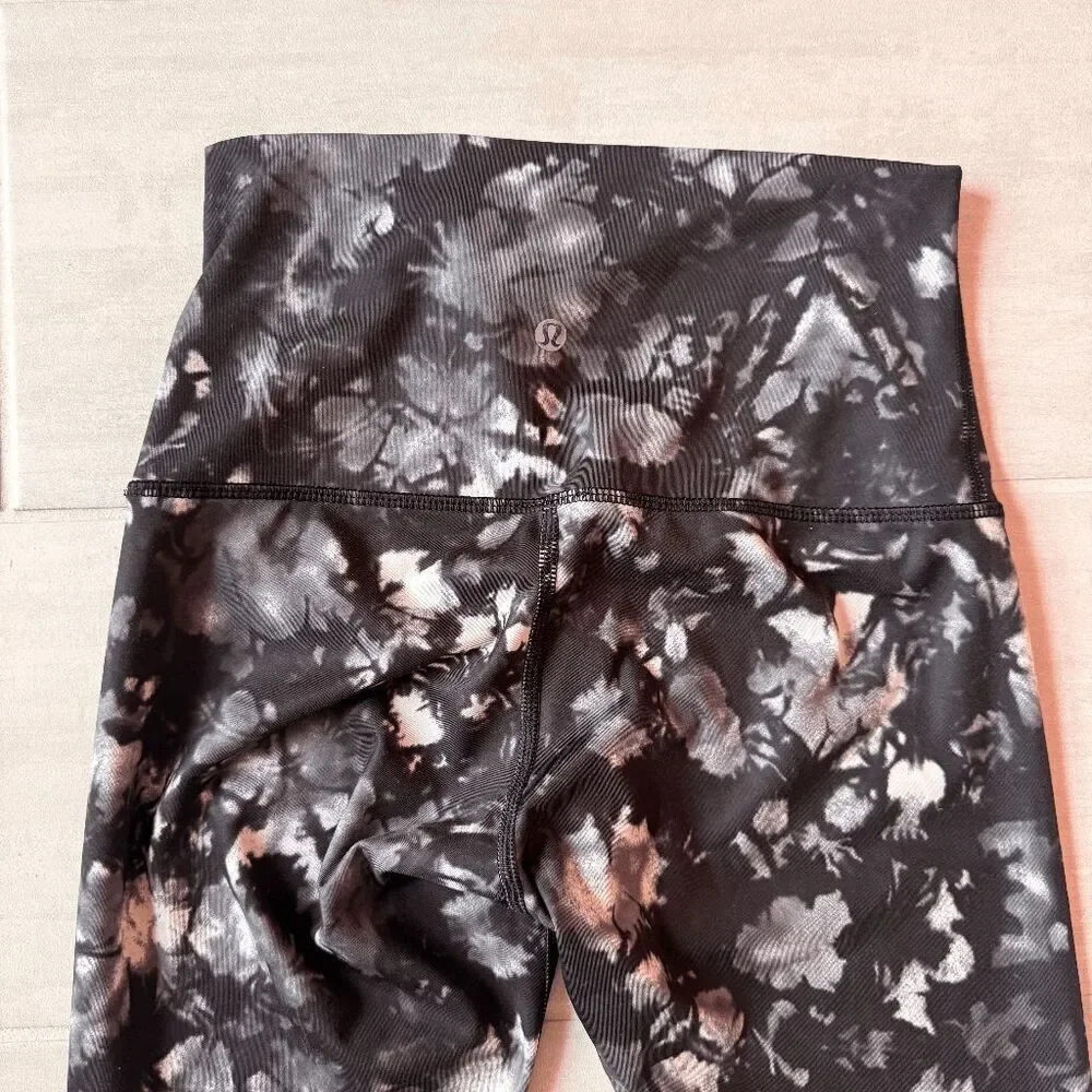 Lululemon Wunder Under Crop Hi-Rise Dusk Dye White Black Yoga Capris Leggings
